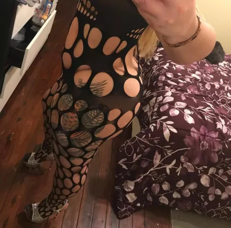 Just showing off the 🍑 by Eternal_MindG0als