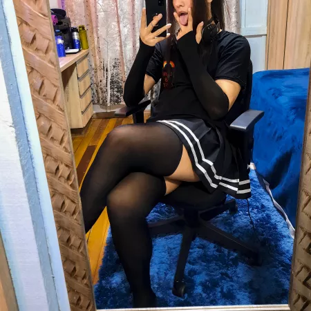 Just some basic clothes :) by Vicky_V_