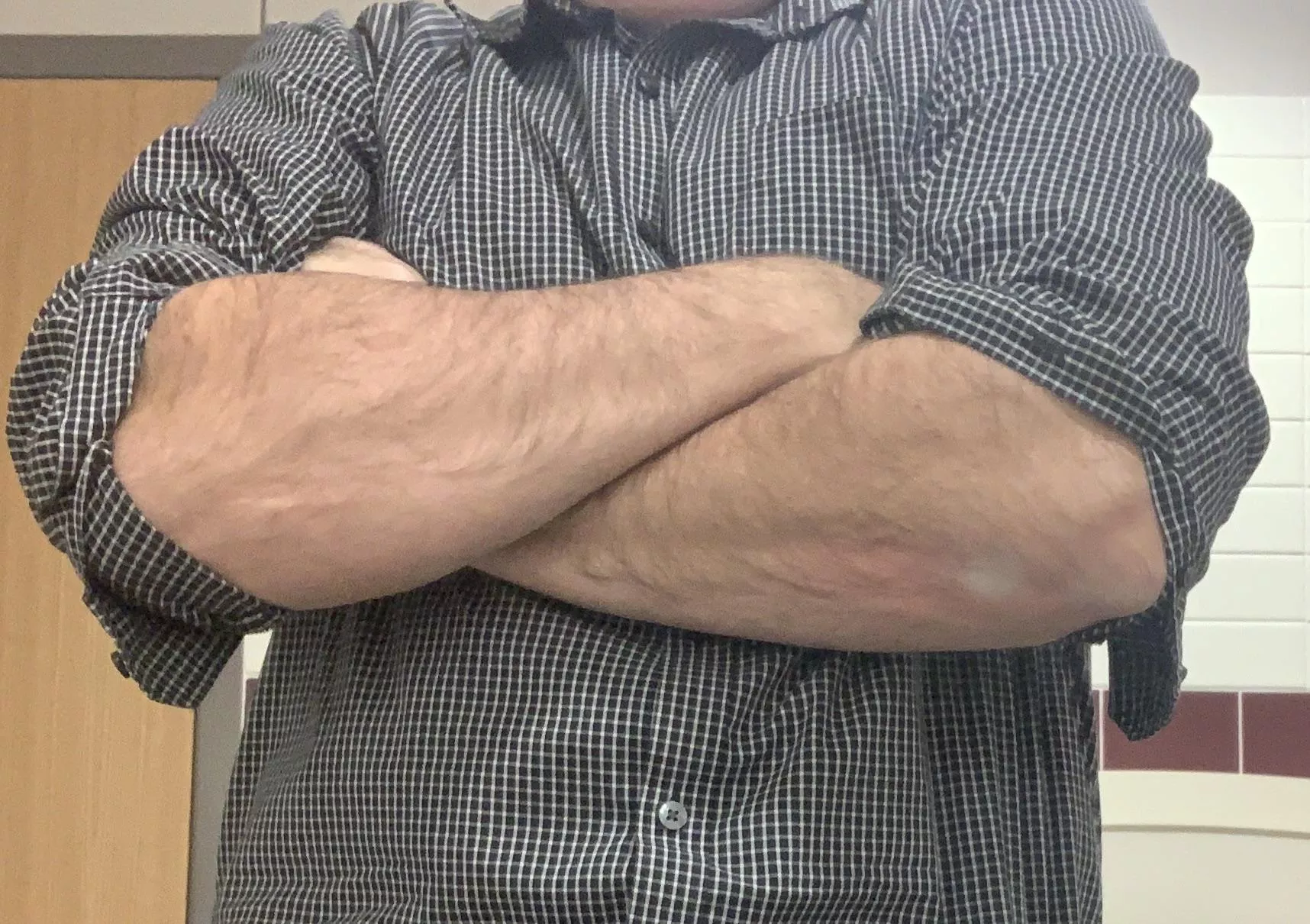 Just some dad forearms posted by Total-Preference-142