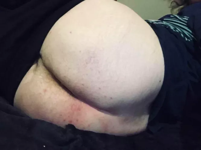 Just some fat cheeks. by mnahnthranak