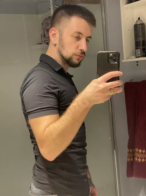 Just stopped by to say hello 👋 by Junior-Lock5750