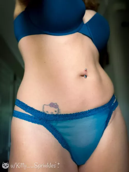 Just stopping by to wish you a Happy New Year’s Eve Eve! (=^•^=) [f] by Kitty__Sprinkles