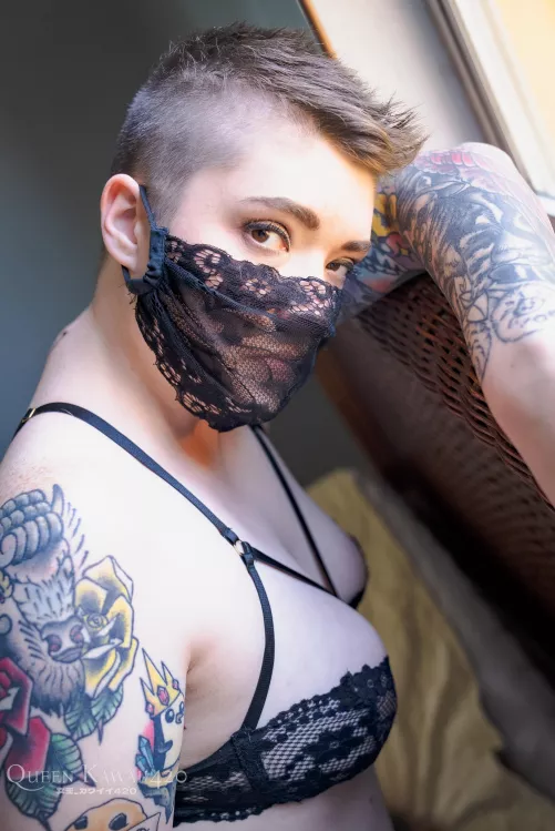 Just two cool people starin at each other by Queen_Kawaii420