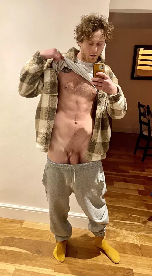 Just waiting around by boy4the