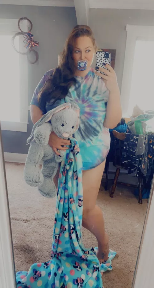 Just waiting for cuddles 🥰 by Babyblueeyes193