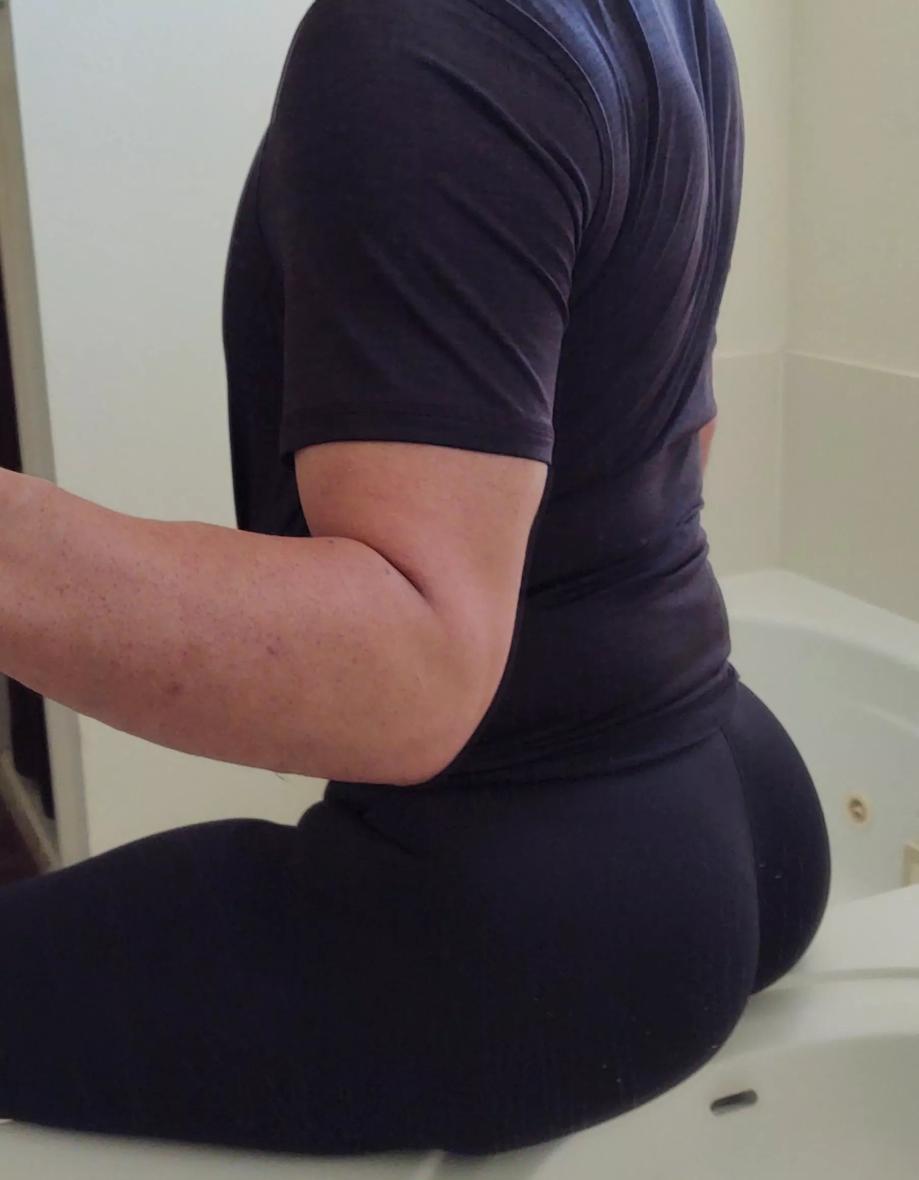 Just waiting for my shower to heat up. posted by spandexluvr77