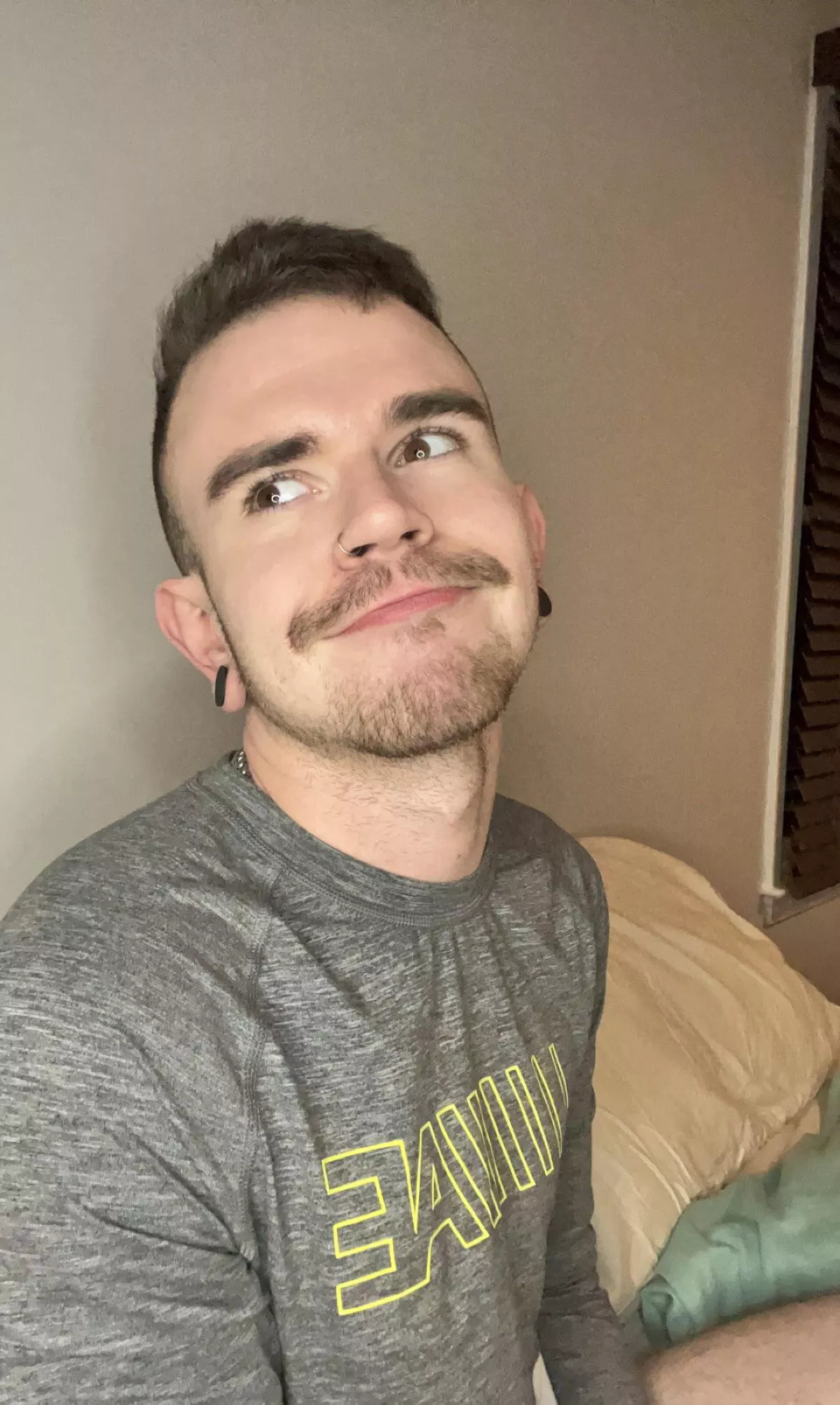 just wanna be on the beach getting a tan while drinking a marg 😍 posted by yakobiixx