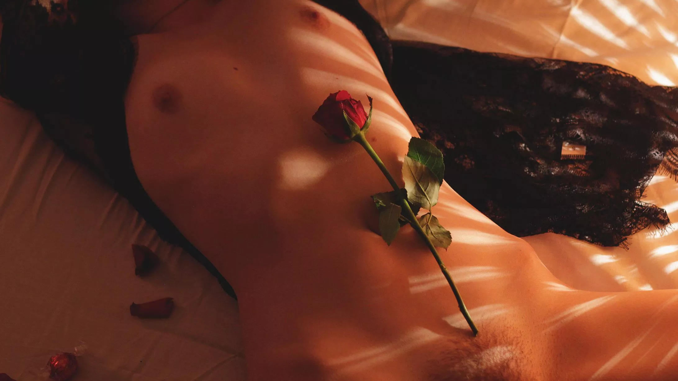 Just wanna be romanced by a lover of small boobs 😌 posted by Naked_Cuddles