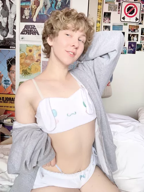 just wanted to be comfy today! by jcatboy