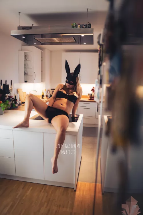 Just wanted to show you how my kitchen parties look like [f] 🥳 by crystalsupreme