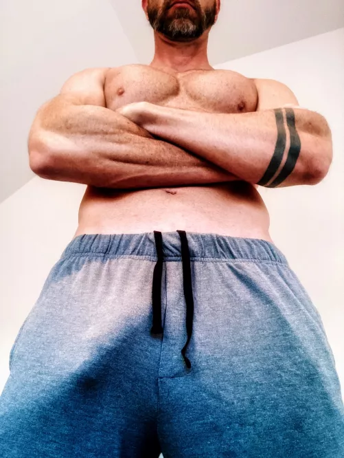 Just what do you think you’re doing down there? (45) by OmStudly