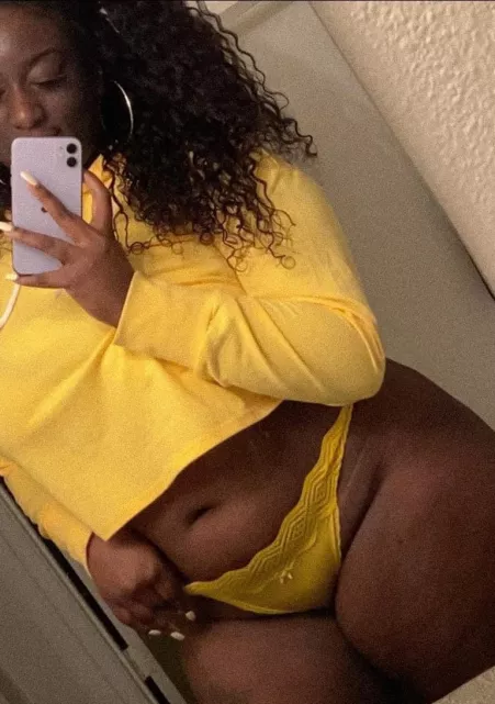 Just wishing you a happy evening 😊💛 by [deleted]