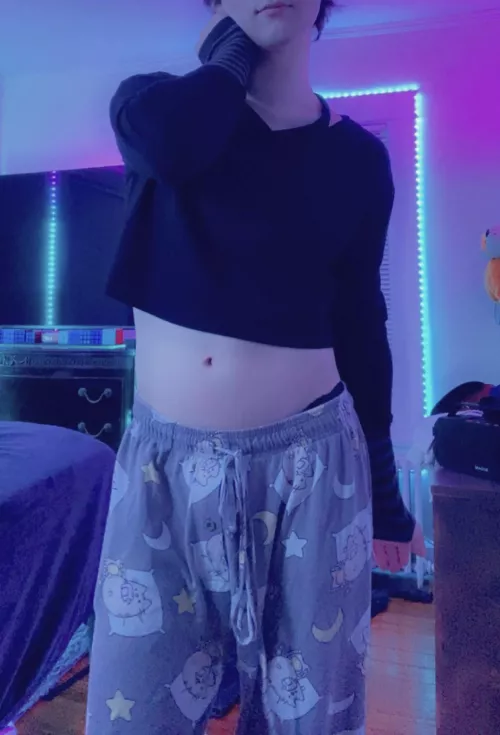 Just woke up from a nap~ by Blu_Da_Floof