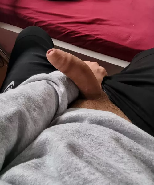 Just woke up zzzz. by SickMyDuck21