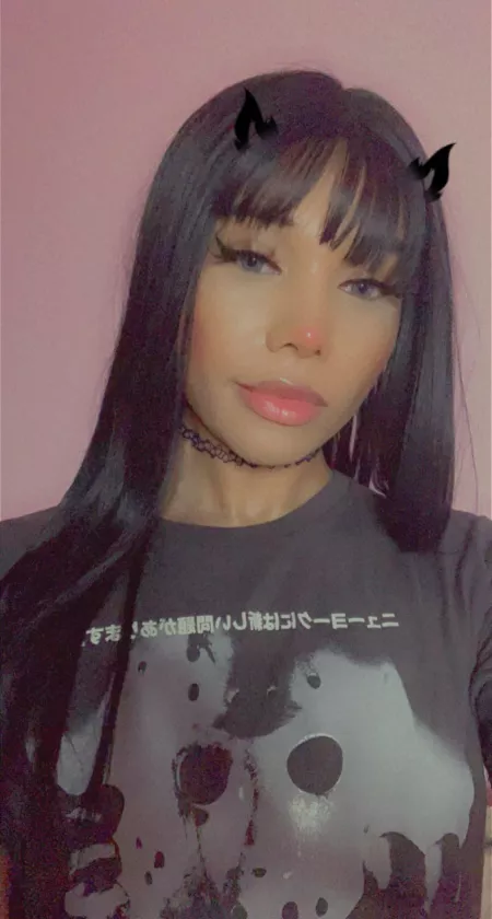 just your average girl 😅 by dolldelphine