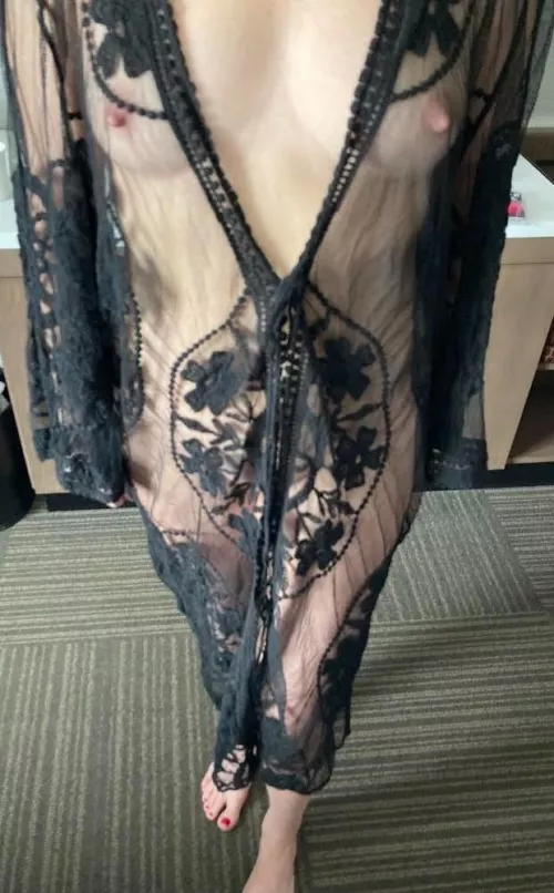 Just your average mom next door lounging in my robe. - 45[F] by 424FrenchQuarter