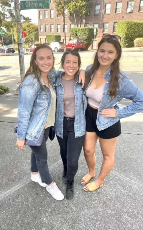 Just your normal every day girls by Shlongzilla04