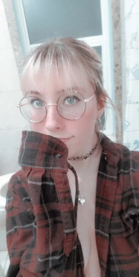 Just your uwu egirl gf checking in 💕 by 2024deer