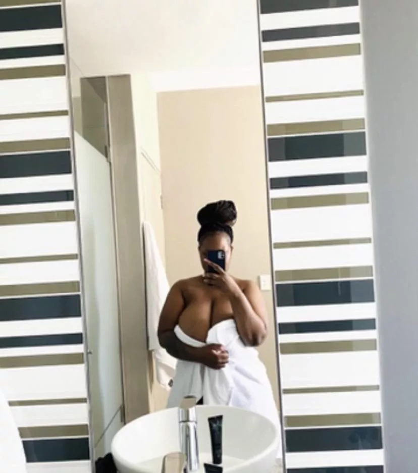 K: suprememikey26 send sample and verify posted by Joeevans183