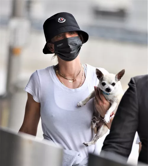 Kaley Cuoco by curiousbowling