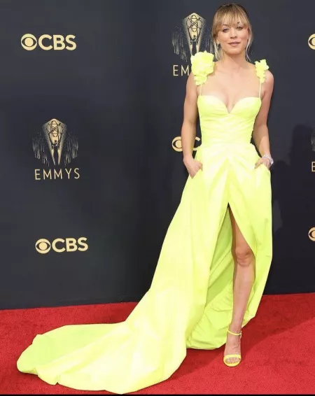 Kaley Cuoco by _9977_