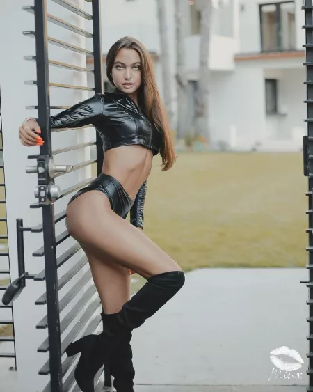 Kamila Davies by poluza112