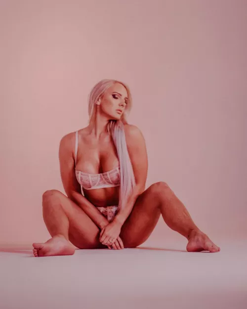 Kamille Brickhouse by Ryggg95