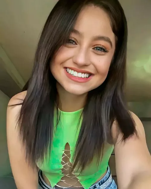 Karol Sevilla by GlamMetalLion