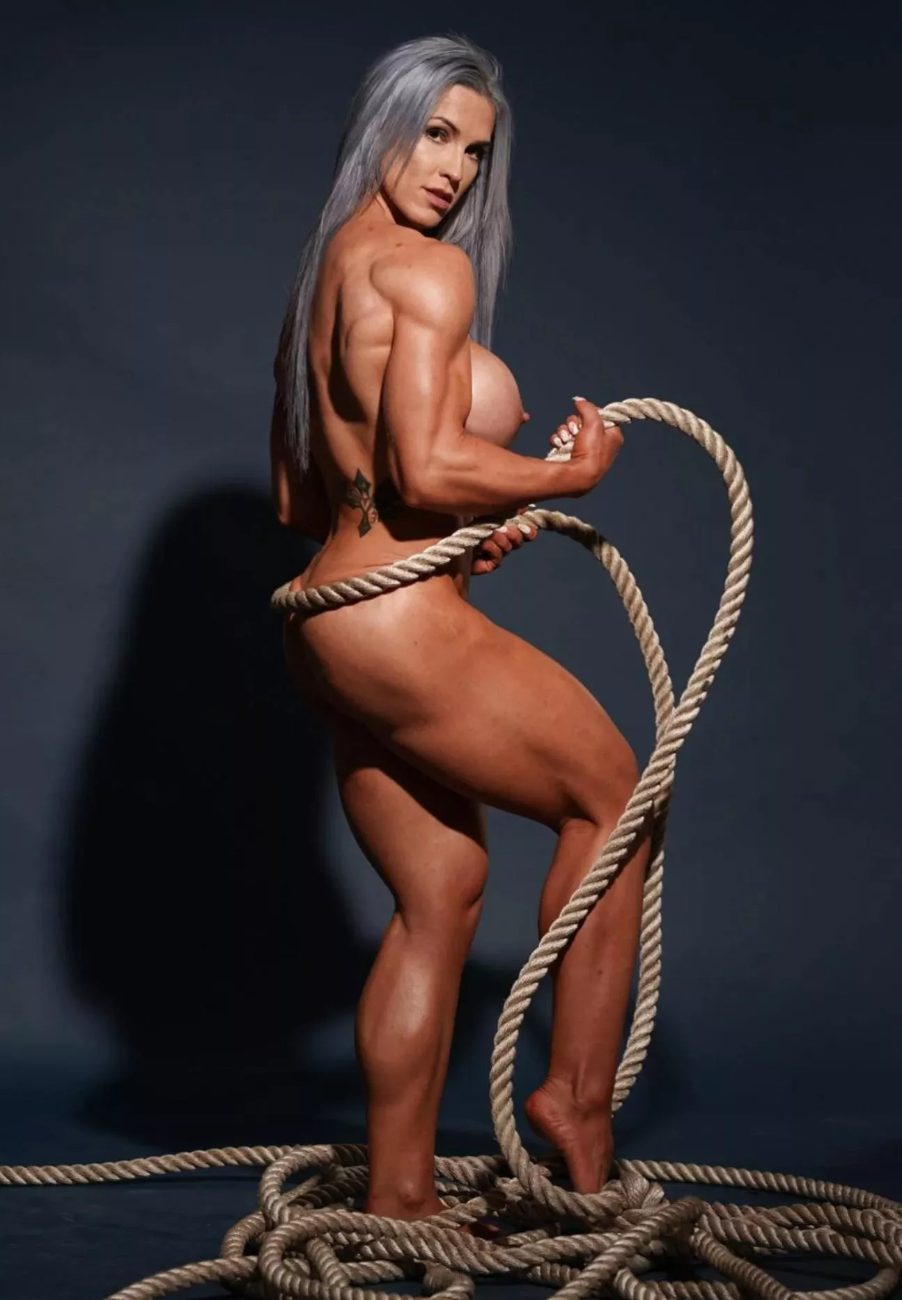 Kassandra Gillis posted by neo18189