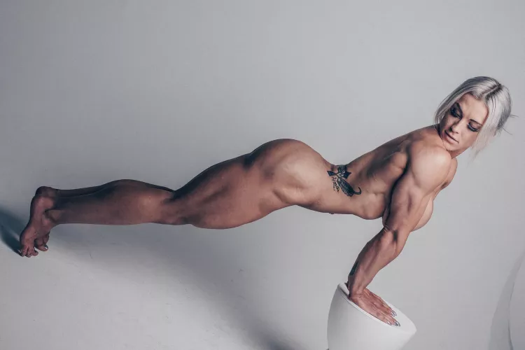 Kassandra Gillis by Straight_T_Gorilla