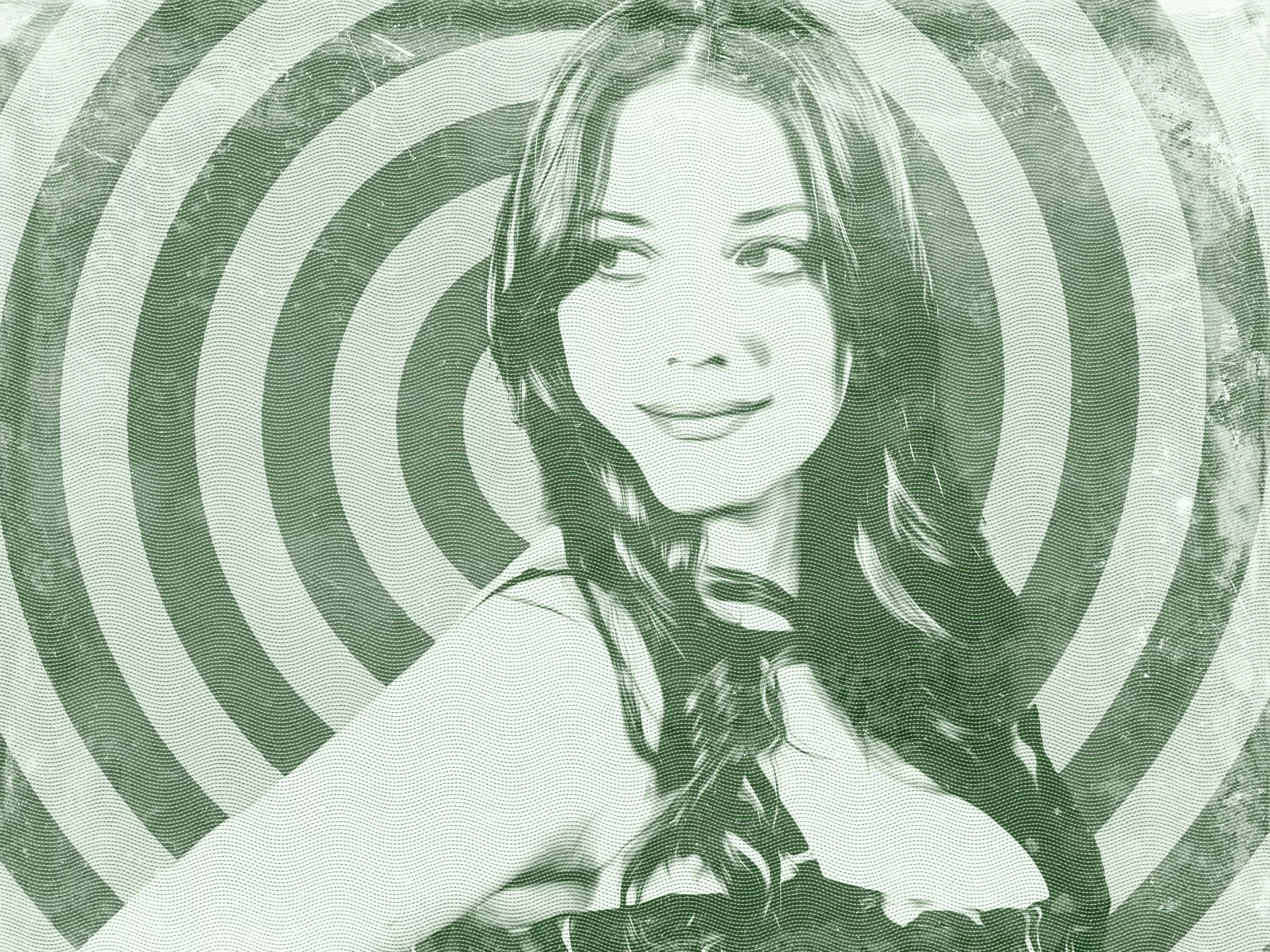 Kat in Green (1920 x 1440) posted by price_capt