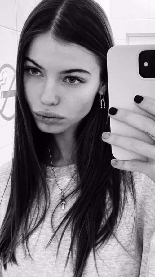 Kate Li by LawnOfTheRay