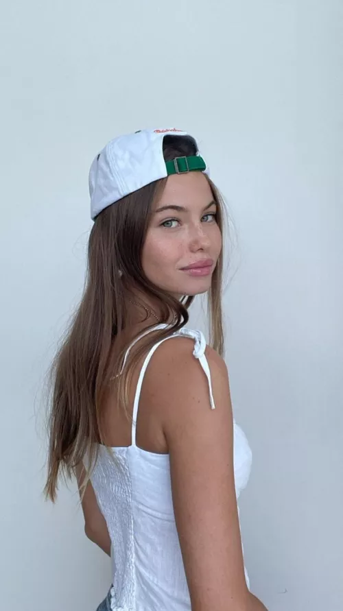 Kate Li by LawnOfTheRay