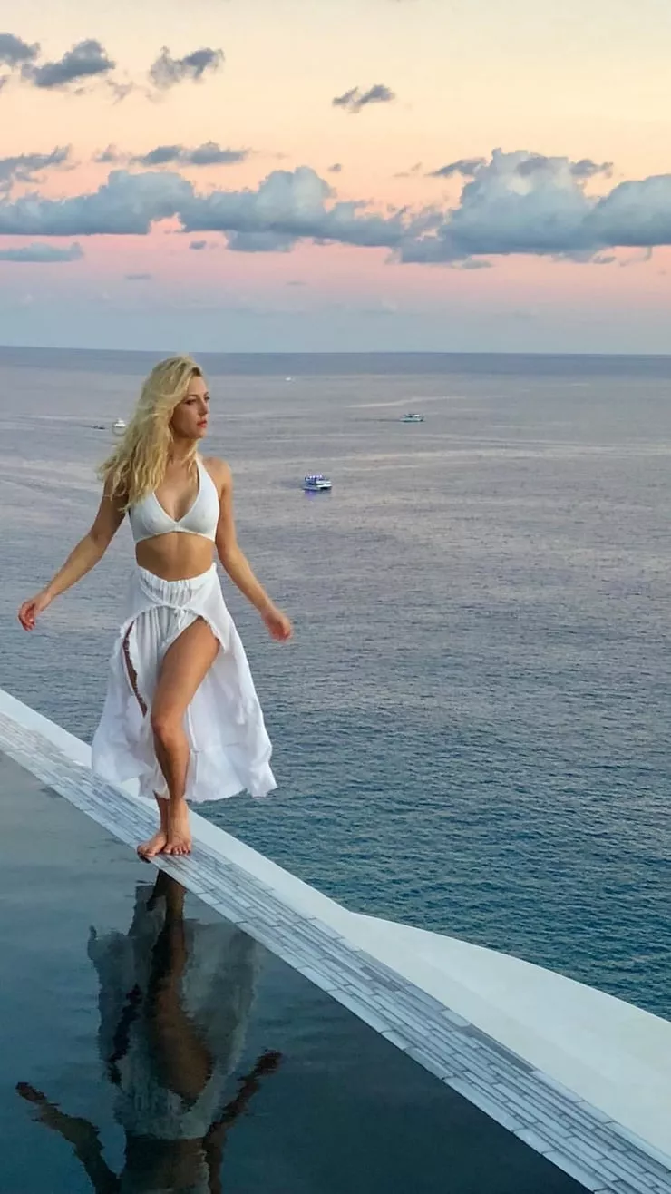 Katheryn Winnick posted by [deleted]