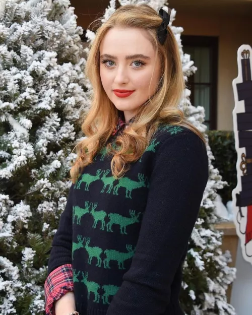 Kathyn Newton by GlamMetalLion