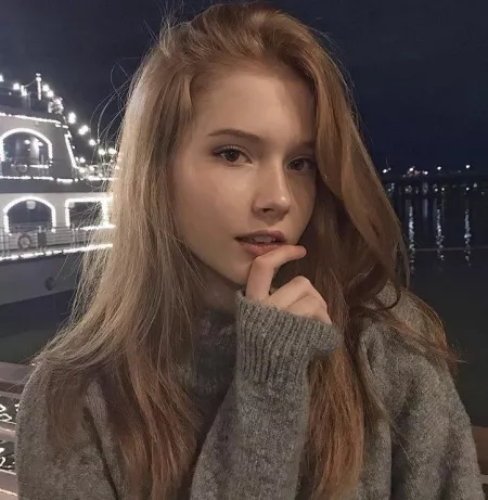 Katya Sitak by CASHMERE1977