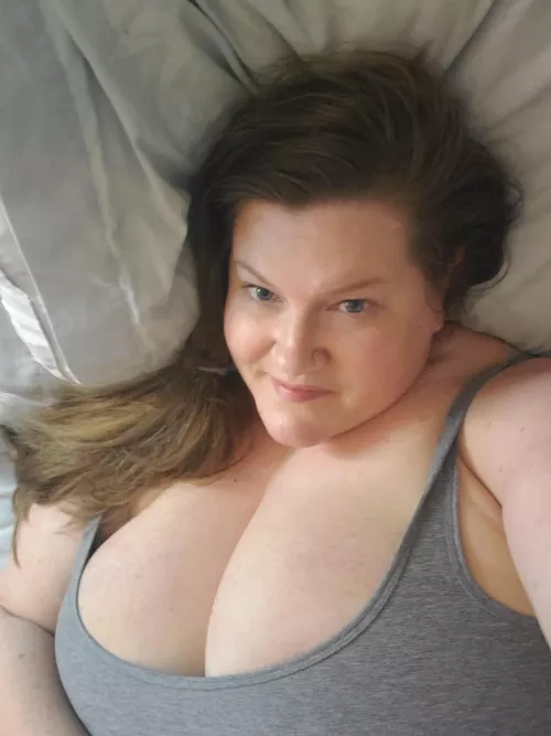 Keep me company in bed⁉️😈💋 [F49] by Lavender_Lush72