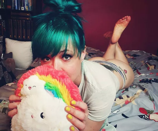 Keep smiling! It's Friday! by gothic_popsicle