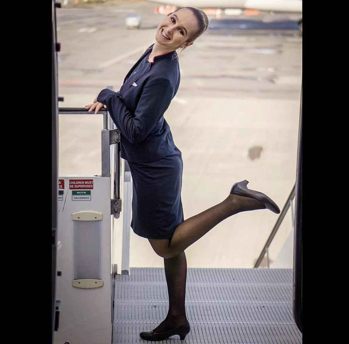 Keep smiling posted by arrayoutofbounds