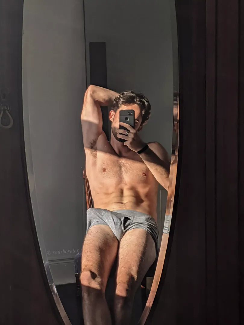 keeping it under wraps posted by younghungalex