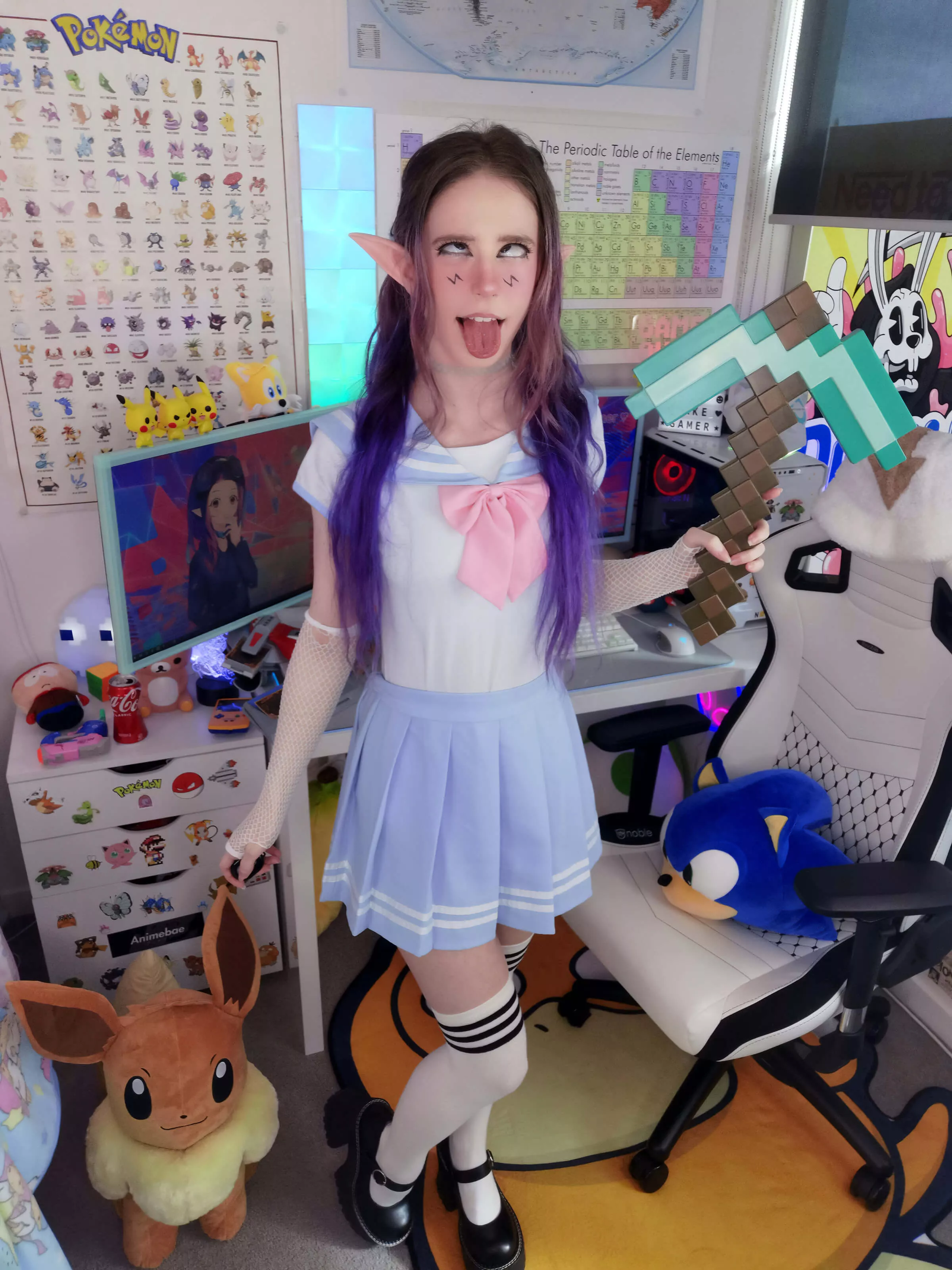 keeping the shoes on makes me ahegao 😏❤️ posted by lilfakegamer