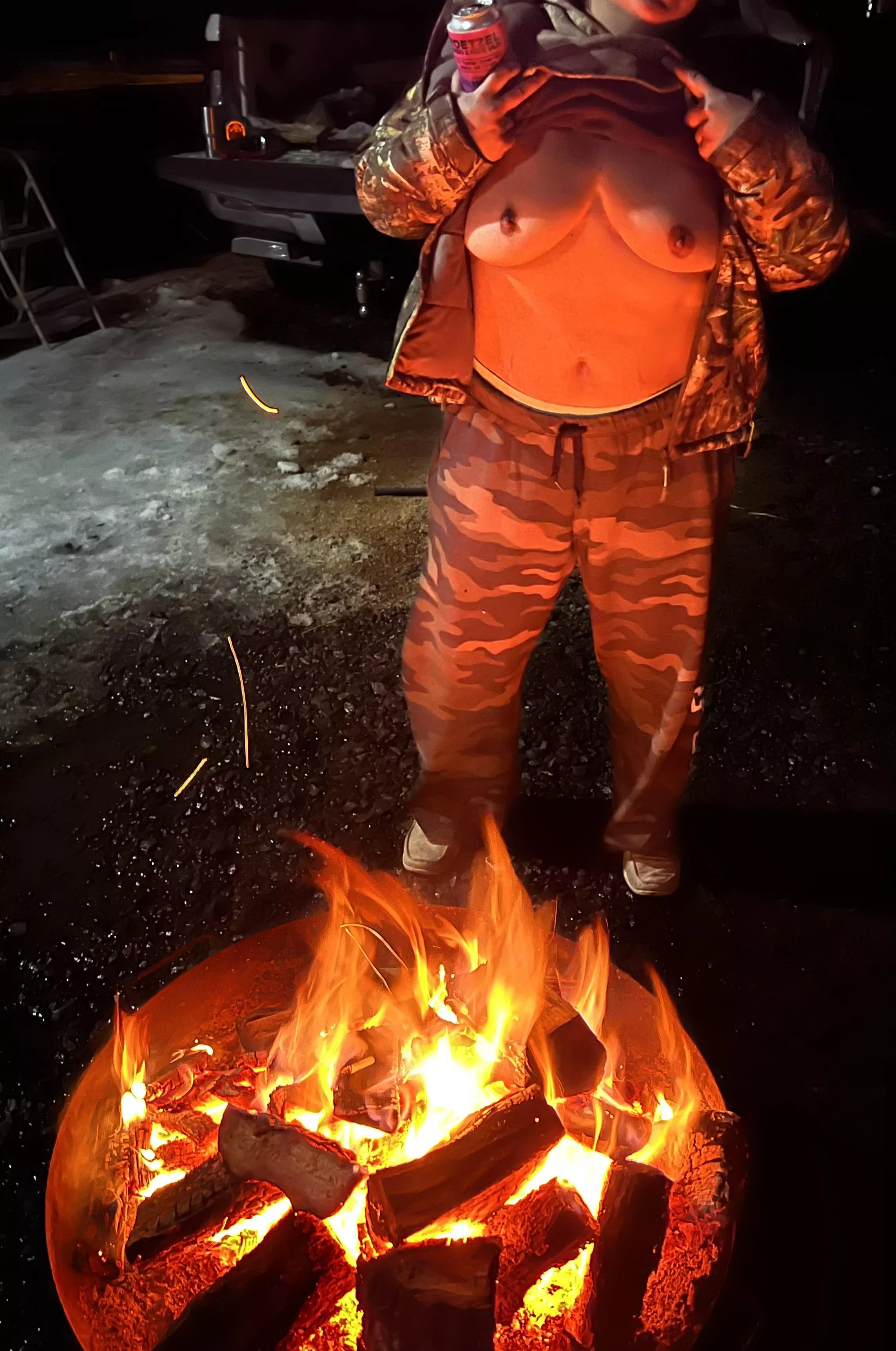 Keeping warm by the fire…wanna join? posted by Bigbootykajunkutie