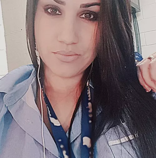 k..I.. k Smokeboy157 . I hate bullies on school... I need people do talk :( by MlkFuma132