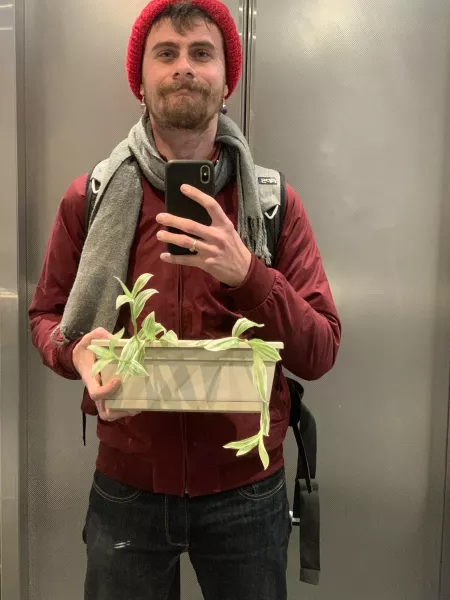 Kia Ora from New Zealand, work selfie when I really want to be playing games. by nico2295