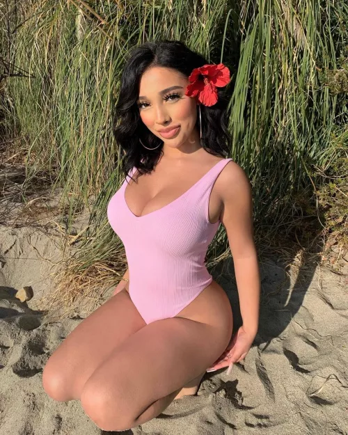 Kiara Marie by Poualonai