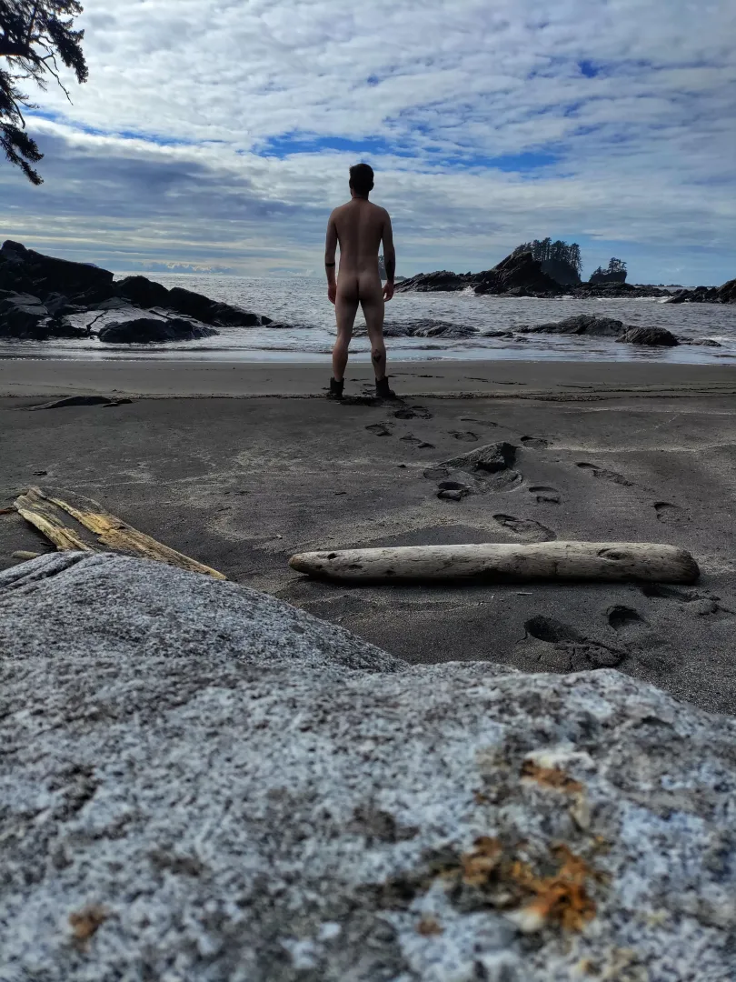 Kickin' it in Sitka, Ak posted by wilderguide