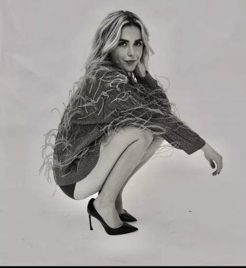 Kiernan Shipka makes me want to help bi buds cum. by subslutben