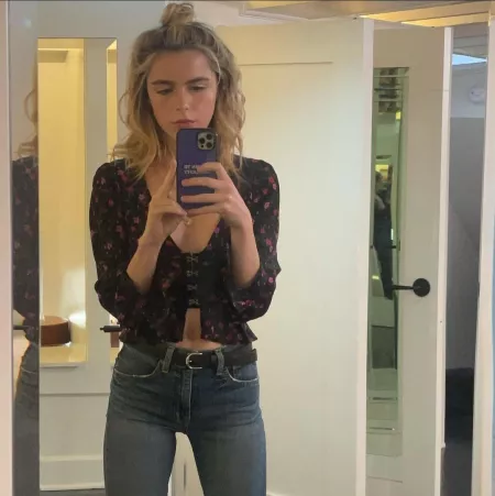 Kiernan Shipka - Tight as fuck by NotABot95