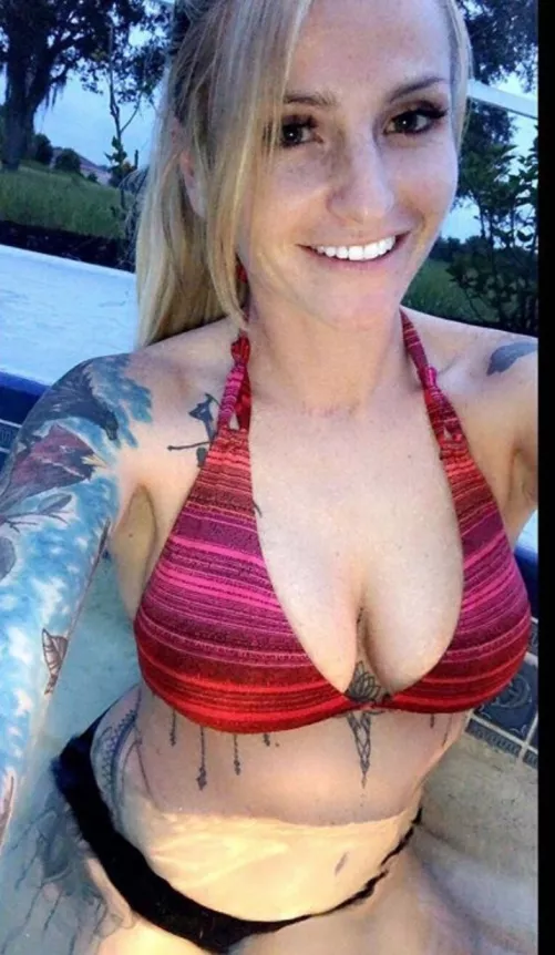 Kik: girlsnextdoor21 by Relative-Money-2298