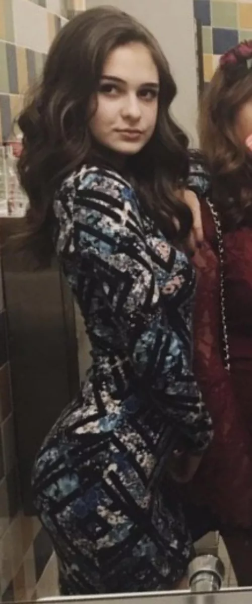 [Kik: Jfall2355] Tribute this hot girl by Jfall2355